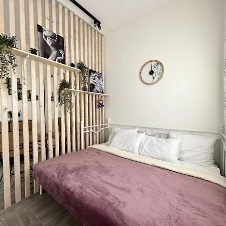 Studio Apartment, 5 Minutes To The Beach Bar Exterior photo
